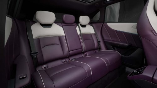 Mazda CX-6e, el interior del nuevo SUV japonés