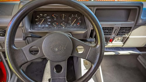 Opel Corsa GSi (1989) im Fahrbericht: Zwerg Rase