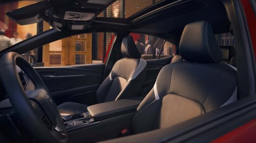 Houston Woman Buys Toyota Camry In 3 Days On Her Own. Then She Gives Tips for Women Buying a Car for the First