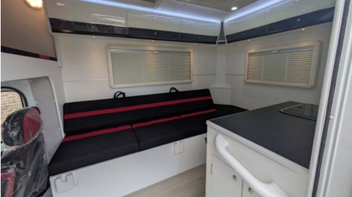 ¿Interesado en una camper diminuta? La Suzuki Carry japonesa es un 'gran' ejemplo