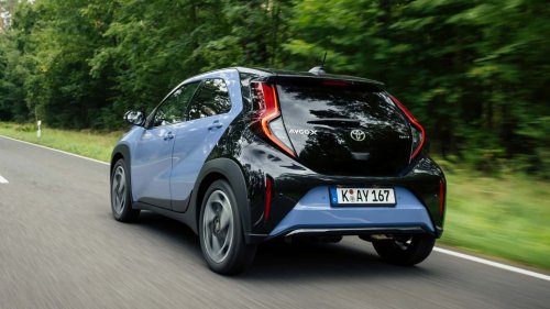 Toyota Aygo X vs MG3, duel d’hybrides compactes
