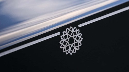 Le capot de cette Rolls-Royce est vraiment incroyable