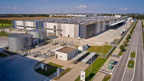 BMW accélère le développement de batteries à l'état solide avec Samsung