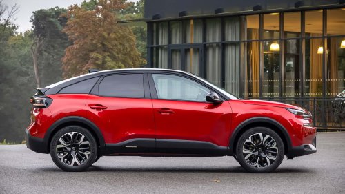 De grandes roues et tout devient un crossover