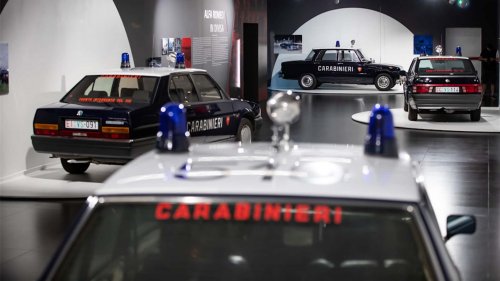 En Italie, Alfa Romeo et les Carabinieri célèbrent 75 ans de collaboration