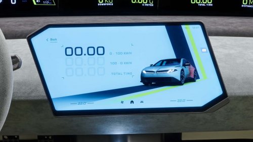 Produsen Mobil Lain Tolak Apple CarPlay Ultra