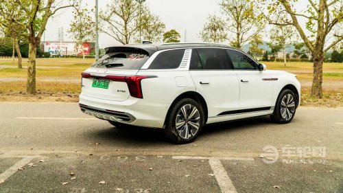 FAW vendra des voitures électriques avec batterie à l'état solide à partir de 2027