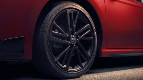 Houston Woman Buys Toyota Camry In 3 Days On Her Own. Then She Gives Tips for Women Buying a Car for the First