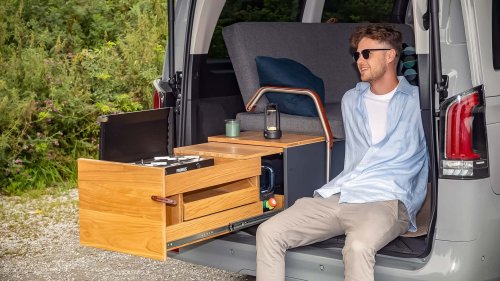 Vansports convierte la Mercedes Vito en una camper aventurera 4x4