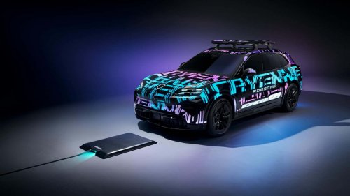 Porsche Cayenne Electric Akan Mengisi Daya Nirkabel