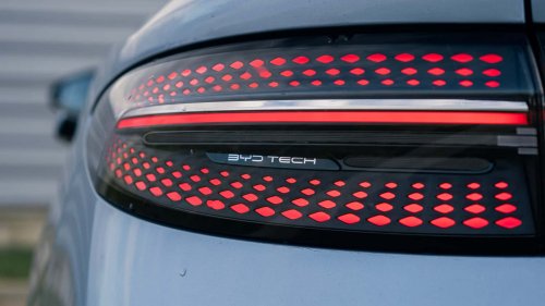 Tesla Dominasi Mobil Listrik Selama Bertahun-tahun, BYD Melejit