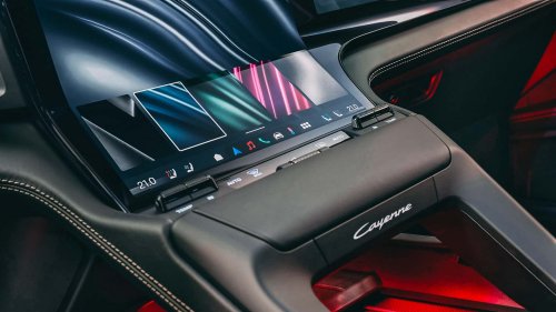 Don't Worry, Porsches Will 'Always' Have a Volume Knob