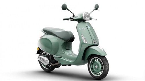 Vespa se llena de nostalgia con las Primavera y GTS 80 Aniversario