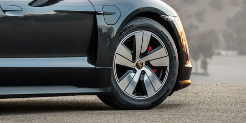 Ban Mobil Benjol? Bahaya! Ini Penyebab & Cara Mengatasinya