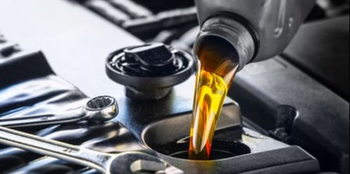 Cara Membedakan Oli Asli dan Palsu, Ini Ciri-Cirinya!