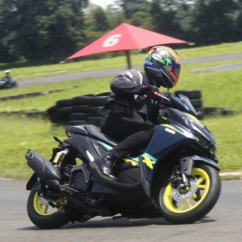 Pengujian Teknologi YECVT Pada Yamaha Aerox Alpha di Lintasan Pendek, Begini Hasilnya!