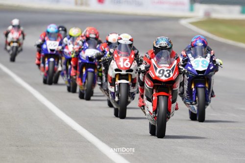 Asia Road Racing Championship 2025 Astra Honda Racing Team – PEMBALAP MUDA INDONESIA NAIK PODIUM