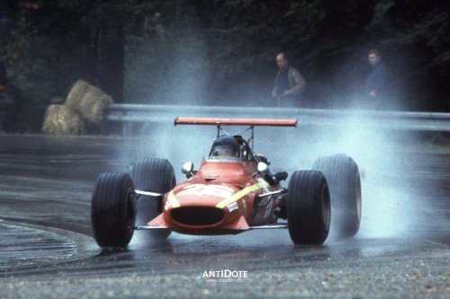 Sejarah Balap Kuning Dan Ferrari – BERAGAM ALASAN MENGGANTI WARNA ROSSO CORSA