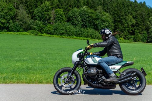 Power Trip The Speed Sisters – INTERPRETASI [WOIDWERK] PADA BMW R 12 DAN R 18