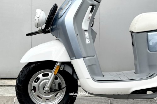 Modifikasi Skutik Yamaha Fazzio Hybrid Gaya Urban Cargo – PADUKAN ESTETIKA DAN FUNGSI