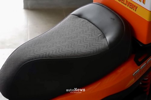 Modifikasi Skutik Gear Ultima Kalcer Edition – KOLABORASI WARKOPOLIM x KATROS GARAGE