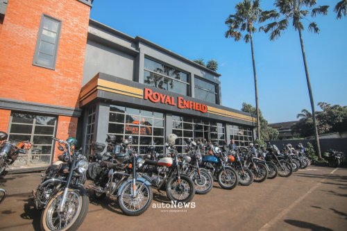 One Ride 2025 Ribuan Riders Royal Enfield – NGEGAS BARENG DI ONE RIDE 2025