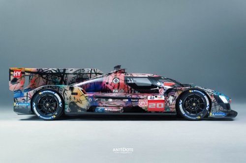 Contemporary Istanbul 2025 BMW Art Car World Tour – SAAT MOBIL BALAP JADI KANVAS SENI
