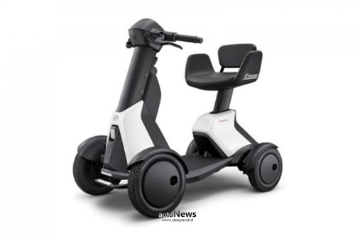 Mobilitas Ringan Daihatsu e-SNEAKER – SOLUSI AMAN, RINGAN, TAK PERLU SIM