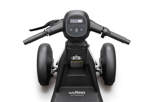 Mobilitas Ringan Daihatsu e-SNEAKER – SOLUSI AMAN, RINGAN, TAK PERLU SIM