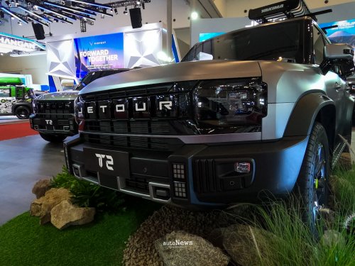 Mobil Baru JETOUR T2 – SUV BOXY TANGGUH, FITUR LENGKAP, HARGA KOMPETITIF