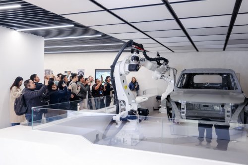 EV Museum Di-Space Zhengzhou – CARA BYD EDUKASI PUBLIK SOAL MOBIL LISTRIK