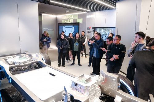 EV Museum Di-Space Zhengzhou – CARA BYD EDUKASI PUBLIK SOAL MOBIL LISTRIK