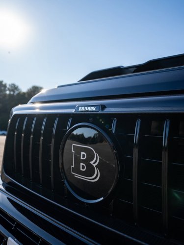 Feature – Festival Otomotif Tokyo Auto Salon 2026 – DUA WAJAH BRABUS TENANG MEMATIKAN