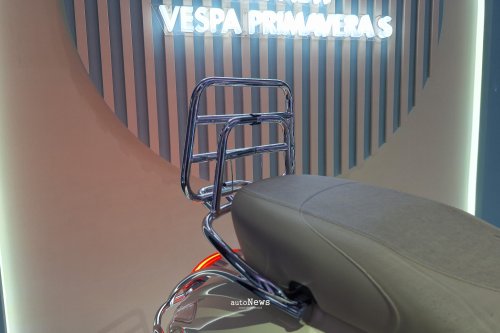 Motor Baru Vespa Primavera &amp; Sprint 180 – PUNYA BANYAK PILIHAN WARNA DAN AKSESORI