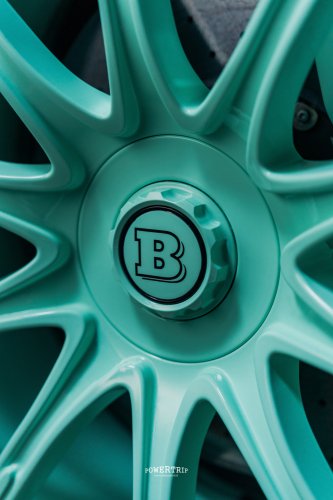 Power Trip BRABUS 900 MINT &amp; SUPERBLACK – SUPER SUV HYBRID 900 HP