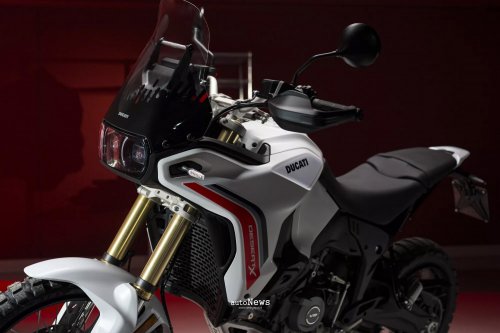 Adventure Bike Ducati DesertX 2026 Resmi Meluncur – MESIN V2 BARU, MAKIN SIAP OFF-ROAD