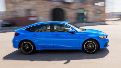 The Japanese Hybrid That Balances Fuel Economy With Good Performance