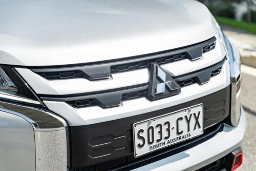 2025 Mitsubishi ASX ES Street review