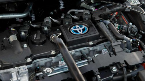 Toyota Prius vs Toyota Corolla Hybrid: When A $160 Difference Is A No-Brainer