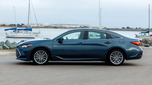 The 5-Year-Old Japanese Hybrid Sedan That You Should Buy Used