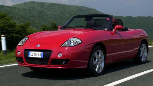 You Can Import The Mazda Miata's Italian Rival, But There's A Problem