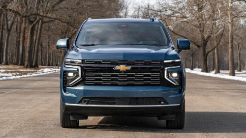 2025 Chevrolet Tahoe First Test: Last V-8 Standing