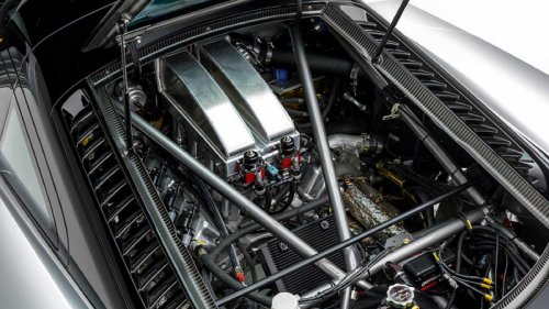 This American supercar was faster than a Ferrari, but almost no one bought it