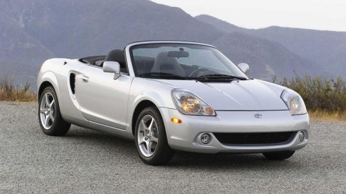 10 Cars That Failed To Capture The Magic Of Their Predecessors