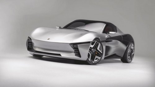Will the Longbow EV Beat the Long-Awaited Tesla Roadster to Market?