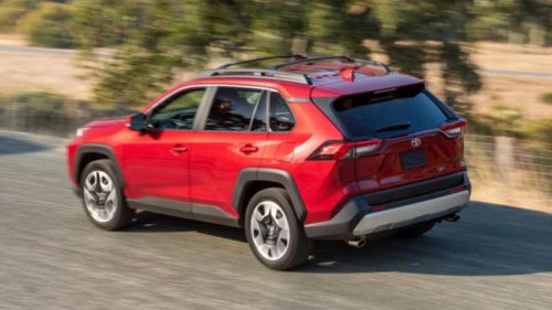 Honda CR-V Hybrid Vs. Toyota RAV4 Hybrid: Efficient Crossovers Compared
