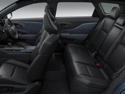 Toyota’s Crown Estate Offers 302 Horsepower and Room for the Whole Family