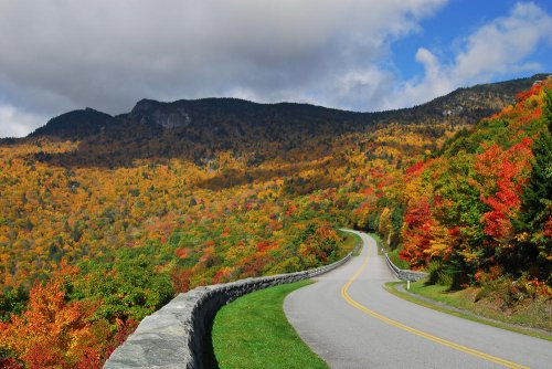 This Floating Road Along North Carolina’s Grandfather Mountain Required Engineers to Reinvent How Roads Are Built