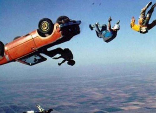 27 Questionable Car Moments That We Want No Part Of