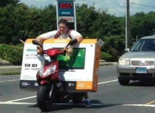 27 Questionable Car Moments That We Want No Part Of